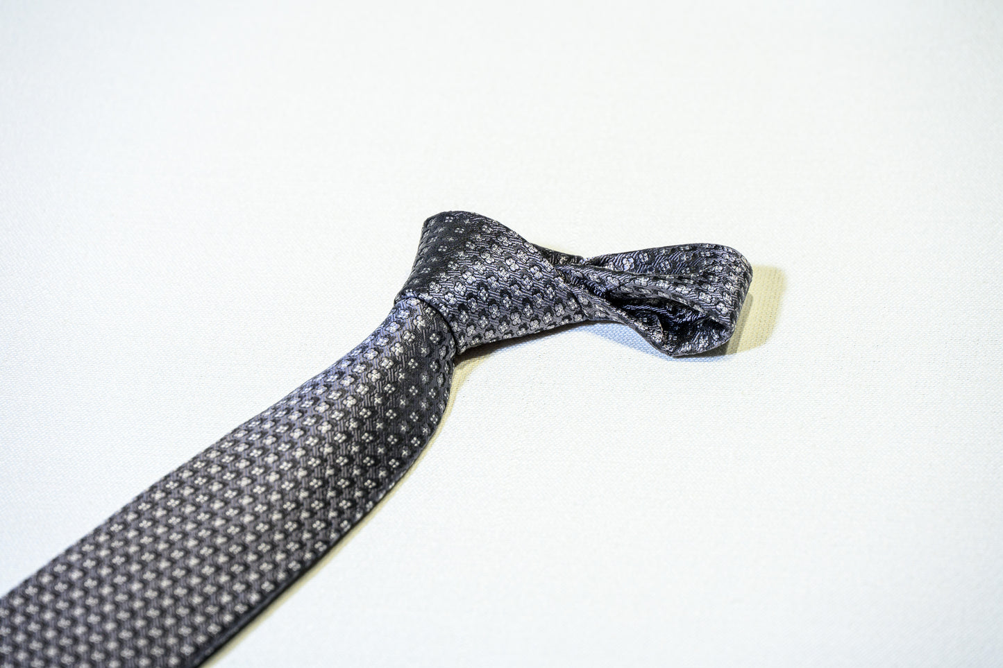 Classic Floral-Geo Silk Tie
